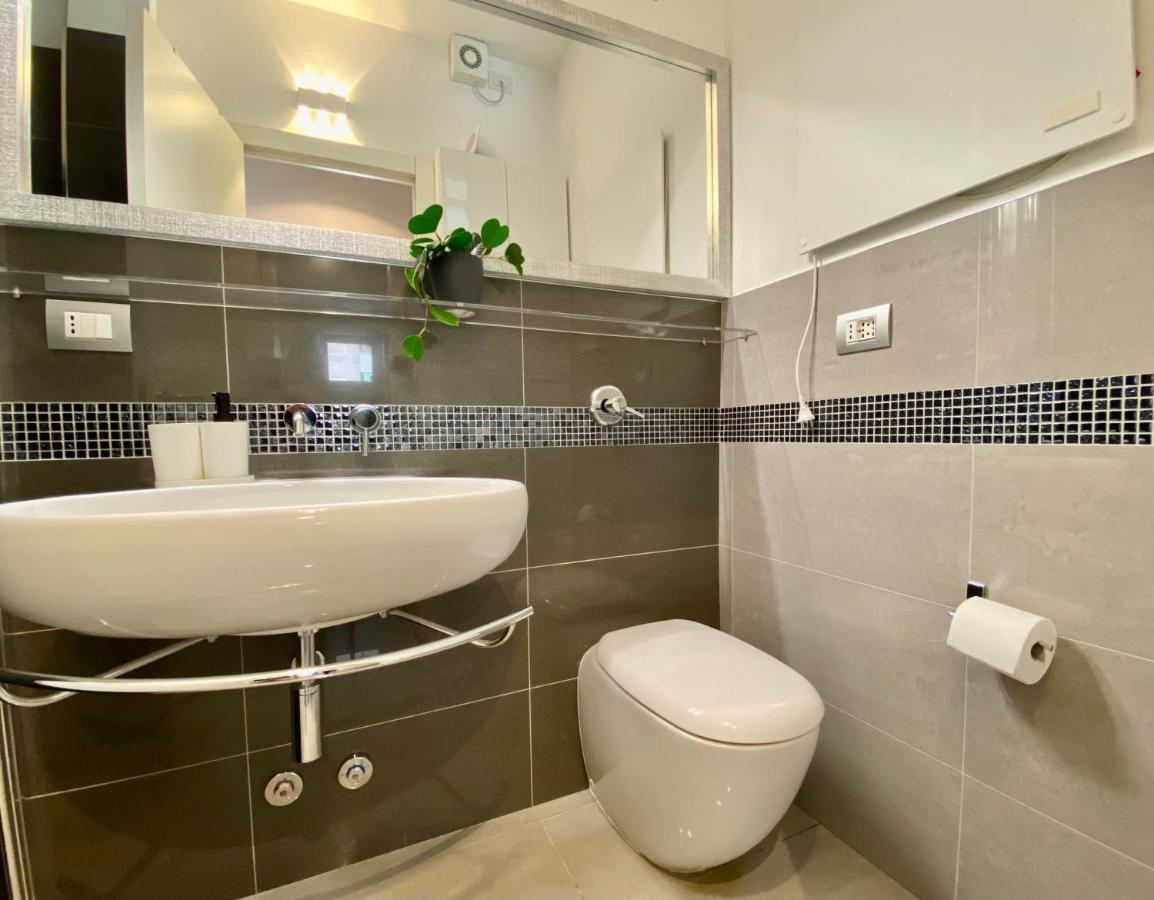 Future Apartments Bisceglie Milan Luaran gambar
